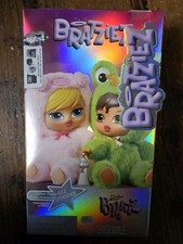 Bratz Bratziez Bratzies Iconz Series Plush Blind Box w/ Charm Clip and Accessory
