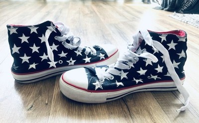 High Top Canvas Sneaker/ Turnschuhe, Schwarz Mit Sternen Print, Gr. 38