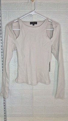 Beige Almost Famous Juniors' Long-sleeve Ribbed Cutout Shoulder Arm Top Size L