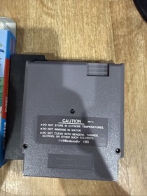 The Simpsons Bart vs. The Space Mutants Nintendo NES CIB Complete With Sleeve Nm