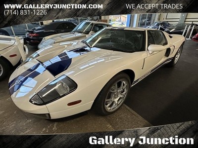 2005 Ford GT Base 2dr Coupe