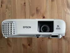 Epson EB-U05 Full HD WUXGA 3400 Lumens Projector