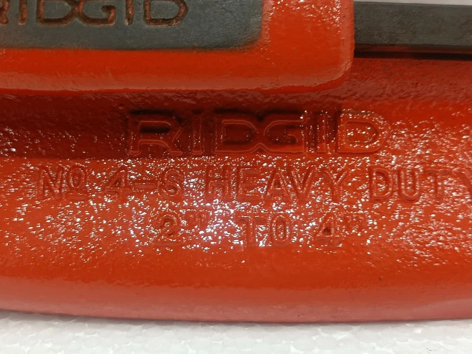 RIDGID MODEL 2-A HEAVY DUTY PIPE CUTTER 1/8" - 2" MANUAL PLUMBING TOOL USA 32840 - Image 3 of 4