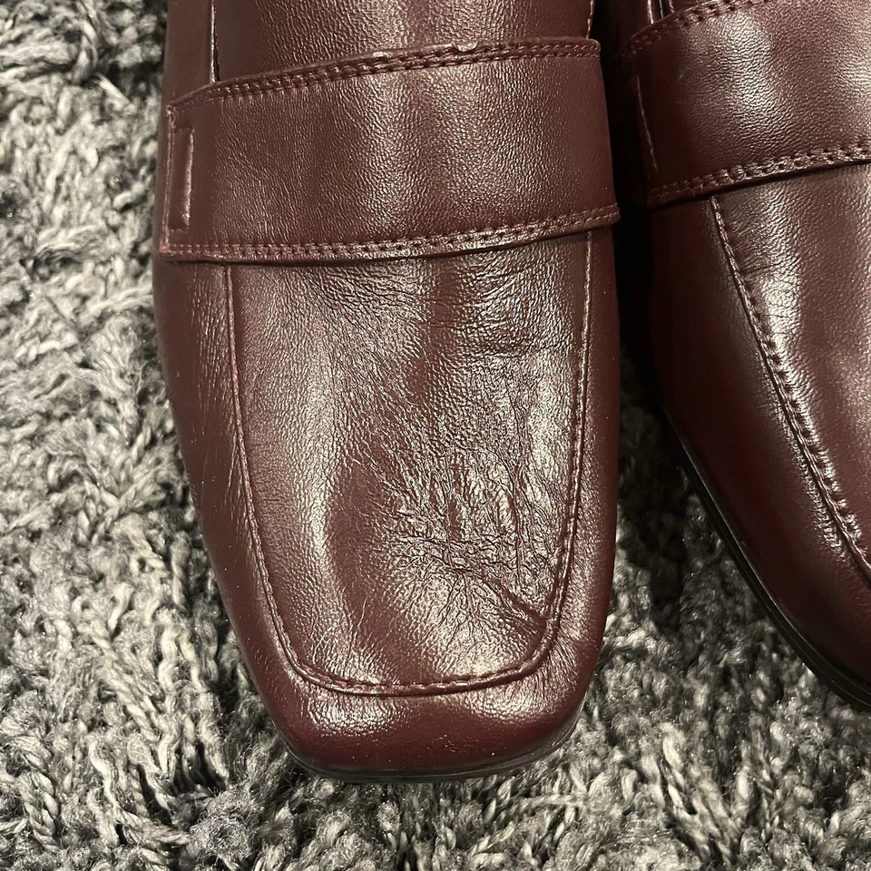 NWOB CALVIN KLEIN TAYDEN BURGUNDY LEATHER LOAFERS WOMEN’S SIZE 11 - Image 3 of 4