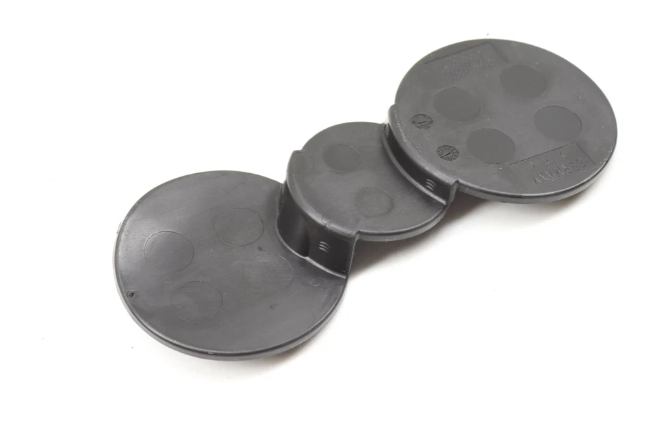 AUDI A5 QUATTRO 2010-2017 - Inserto portavasos asiento trasero 8F0885995A Foto 2 de 4