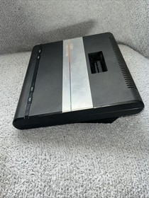 Atari 7800 Video Game Console - With Controller and insert. Tested