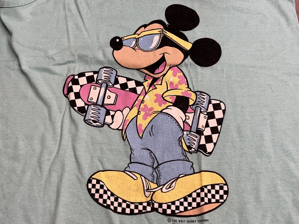 Camiseta sin mangas vintage años 80 90 patinador Mickey Disney playa retro talla pequeña hecha en EE. UU. Foto 3 de 4