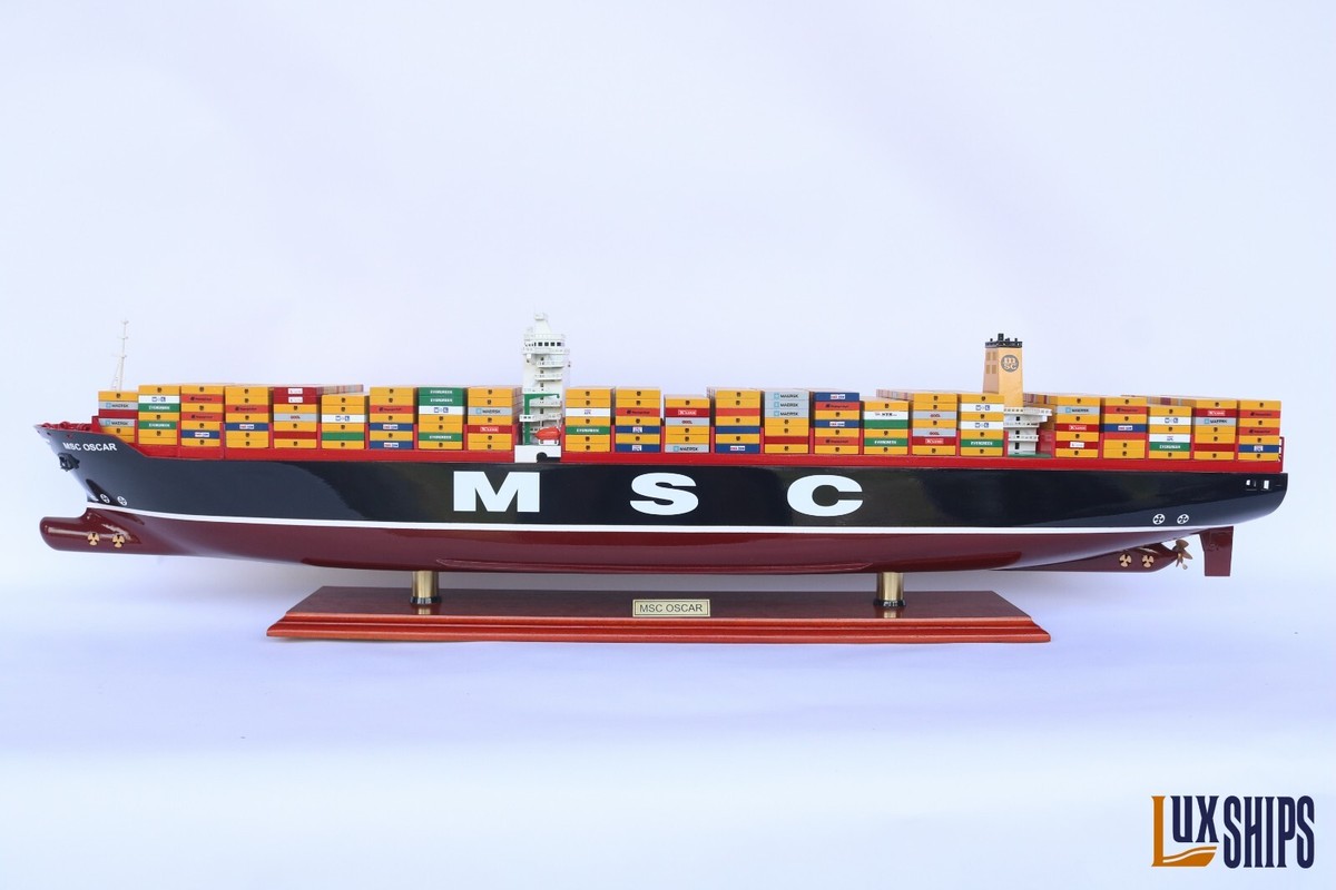 Maquette De Bateau MSC OSCAR – Luxships – Échelle 1:??? – Prête à Exposer – 102 Cm