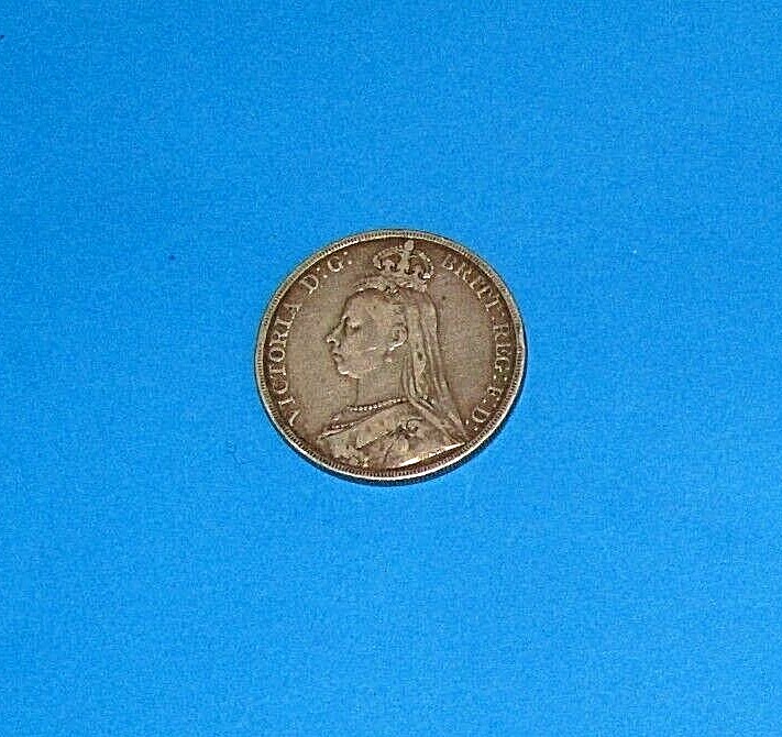 Foto 2 di 2