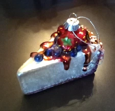 New Robert Stanley Blown Glass CAKE SLICE w/ Fruit Christmas ORNAMENT • 3" x 4"