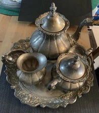 Genuine Viners Silverware Tea set. Teapot, Creamer, Sugar bowl, Strainer & Tray 