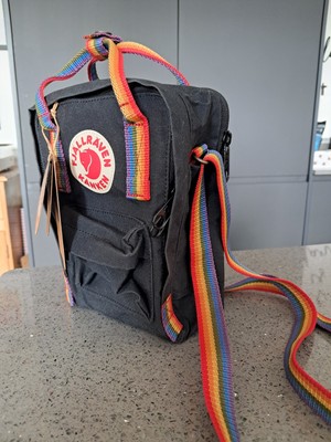 Fjallraven Kanken Rainbow Sling Black-Rainbow Pattern UK