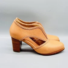 Elf Shoes Womens 10.5 Brown Leather Spirit Walker Braided Block Heel Pump Dress