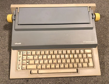 1987 Vintage Olivetti ET Personal 55 Electric Portable Typewriter TESTED WORKING