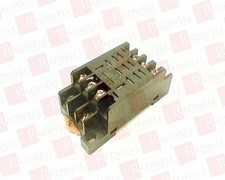 OMRON PTF11A / PTF11A (NEW IN BOX)