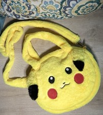 Fuzzy Pikachu Arm/ Shoulder/ Crossbody Pok mon Bag NEW