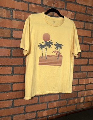 Thread Wave Yellow Beach Graphic Men's Short Sleeve T-Shirt Size L