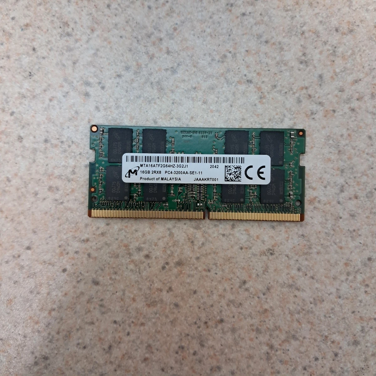 Micron PC4-21300 (DDR4-2666) Bus Speed DDR4 SDRAM Memory (RAM) for