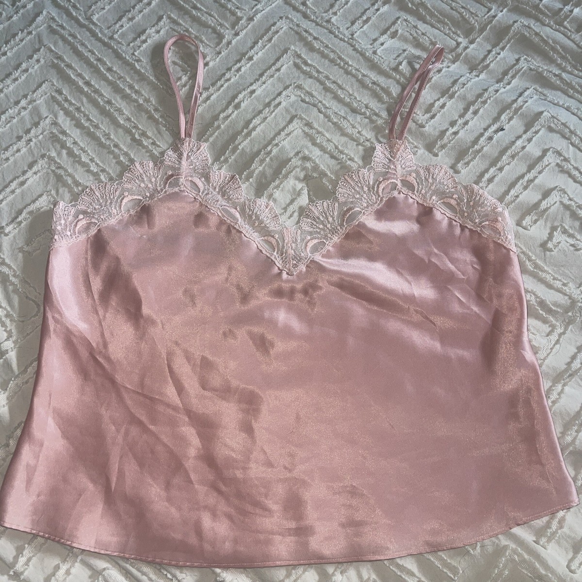 VINTAGE Victoria Secret Lace Cami Tank Top Y2K Pink Medium