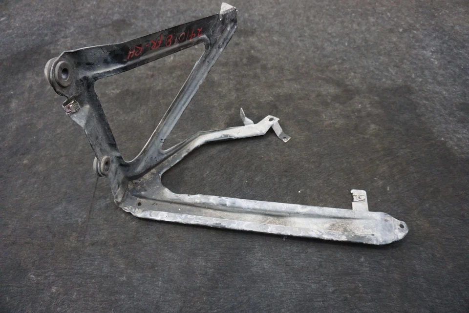 Soporte de montaje de radiador delantero derecho 99610604471 Porsche 911 Turbo 2001-04 Foto 4 de 4