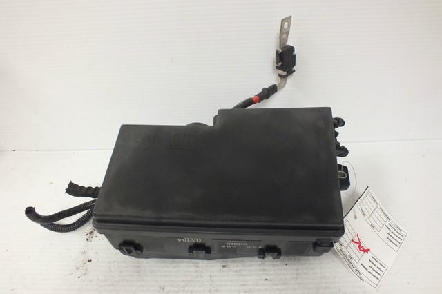 05 06 07 08 09 2007 2008 2009 Volvo S40 Engine Compartment