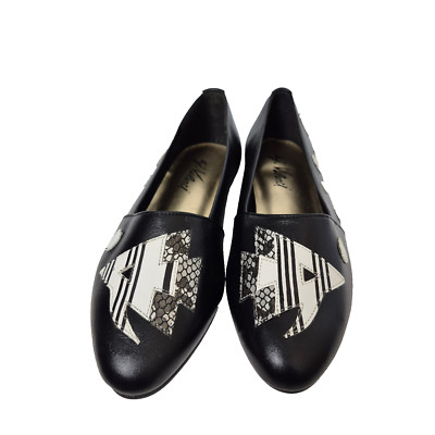 NWOT AJ Valenci Womens DressShoes Flats Black White Design Geometric Size 6M