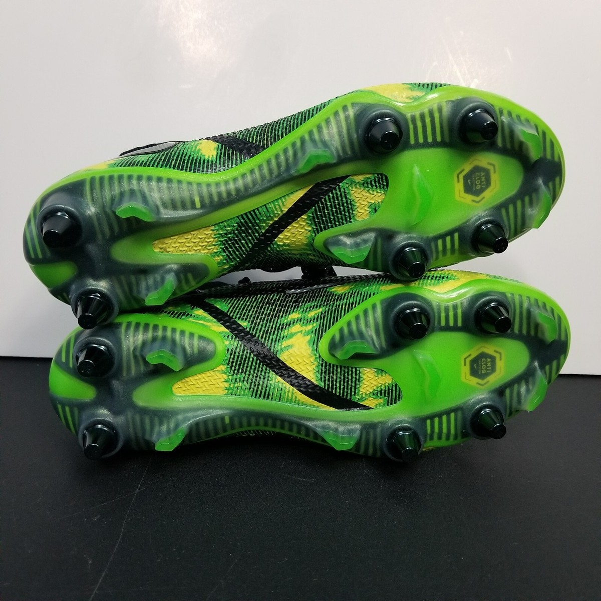 Nike Size 4 Men = Size 5.5 Women Phantom GT2 Elite DF SW AG-Pro Soccer Cleat Buy Nike Phantom GX 2 Elite AG Pro  main image 4