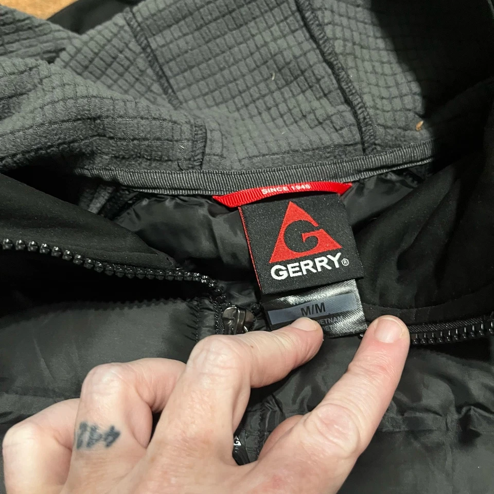 Gerry | Women's Black Light Weight Quilted Full Zip Hooded Jacket Sz M - Image 2 of 4