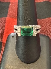 925 Sterling Silver Green Emerald CZ Ring size 10