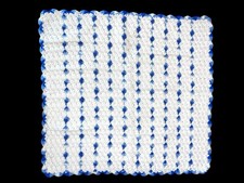 Vintage Handmade Crochet Baby Blanket Blue White Scalloped 36x40