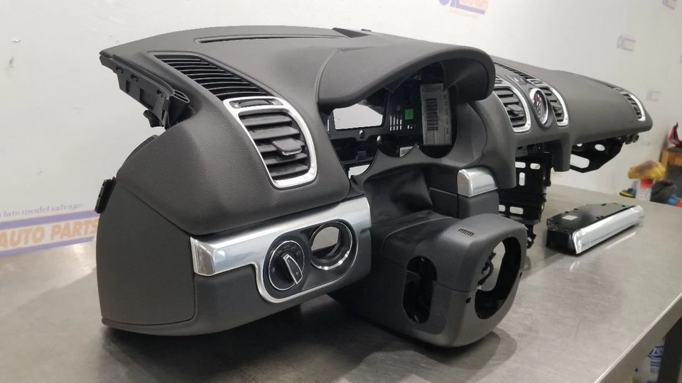 15 PORSCHE CAYMAN S 981 LEATHERETTE DASH PANEL DASHBOARD ASSEMBLY BLACK - Image 3 of 4