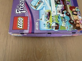 LEGO Friends 41125 Horse Vet Trailer 370 pcs NEW Sealed Box Wear Olivia Sophie