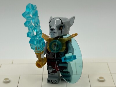 LEGO Worriz wolf minifigure Gold Armor Legends of Chima 70127 loc052