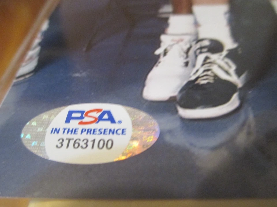 8 x 10 Photo Of Robert Parish Boston Celtics With USA Team And PSA COA - Image 2 of 2