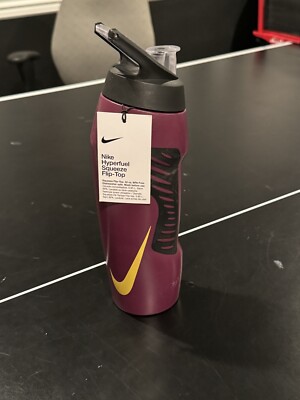 Nike Hyperfuel Squeeze Water Bottle Flip Top 32 fl oz Plum Purple