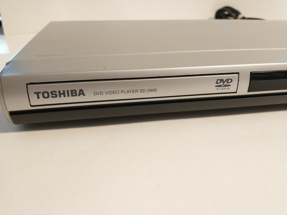 Toshiba SD-3990SU DVD Video Player 120V AC - No Remote - Tested