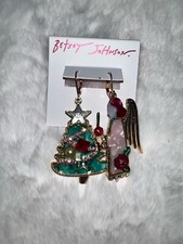 Betsey Johnson Feliz Navidad Angel &  Christmas Tree Mismatch Drop Earrings NWT