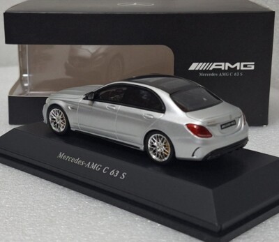 Spark製 Mercedes-AMG C63S 2016 1/43 s-l400.jpg