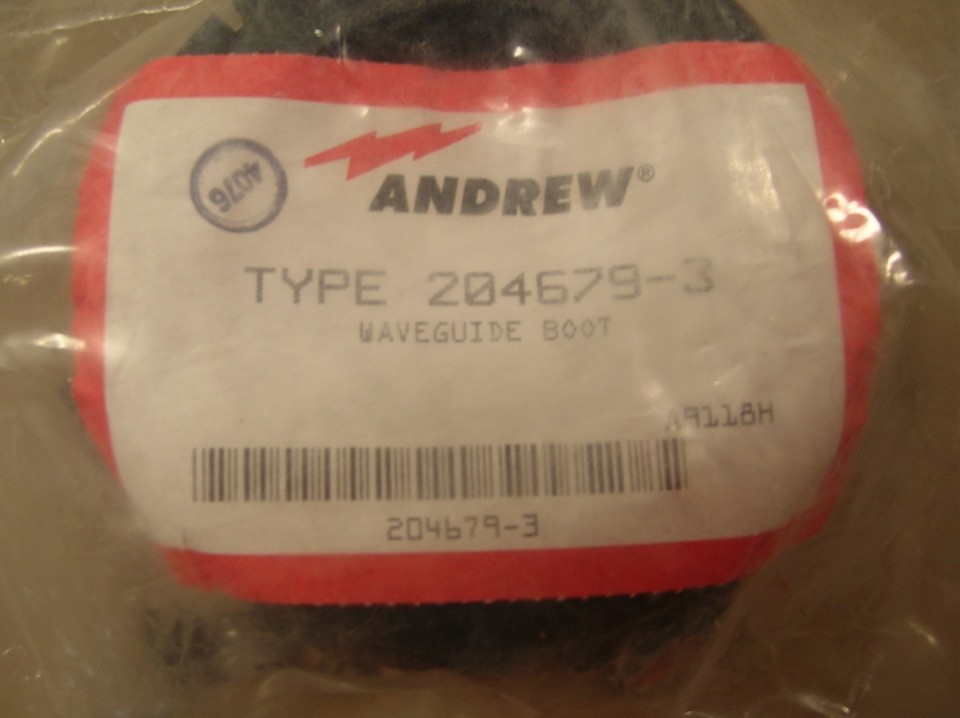 Kit Bottes Andrew CommScope 204679-3 – Pour Mur/toit – Feed Thru Kit – Neuf
