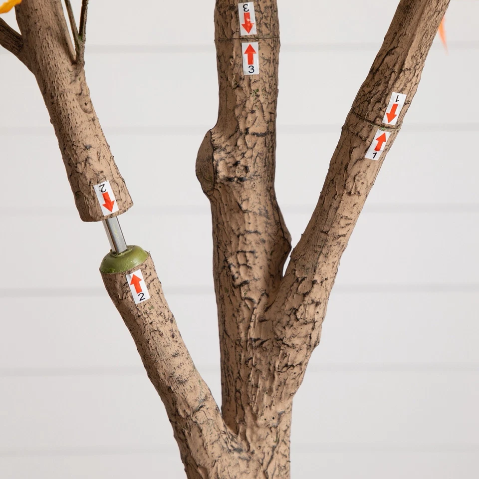 Árbol de otoño artificial de arce de 9’ decoración del hogar. Venta al por menor $499 Foto 4 de 4