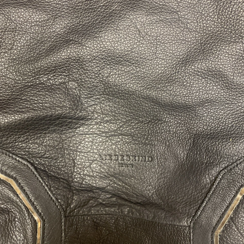 Bolso Hobo Lieberskind Berlin Tokio Cuero Negro Flecos Foto 2 de 4