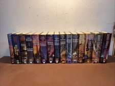 Wheel of Time Series - Robert Jordan Complete...