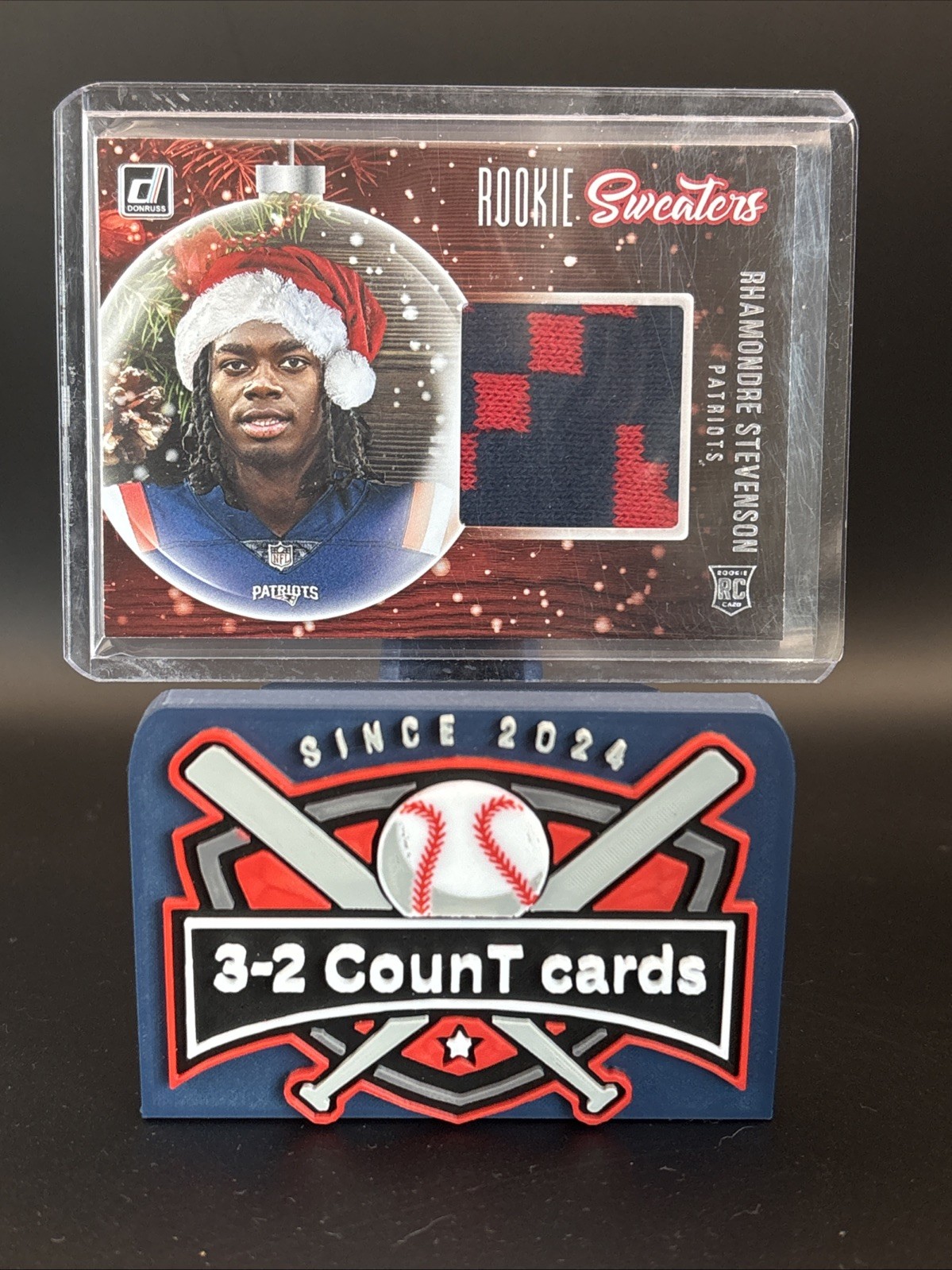 Rhamondre Stevenson Panini Donruss Rookie Holiday Sweater Memorabilia #RSRST Base