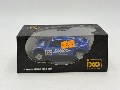 DIE CAST 1/43 ''MEGANE SCHLESSER GESAMTSIEGER DAKAR 2000'' (RAM020) IXO