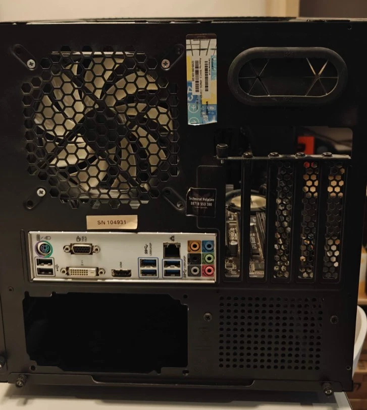 Thermaltake Core V21 Intel PC with Intel i5 4690K - Image 4 of 4