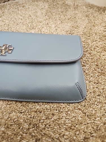 Tory Burch Blue Leather Diana Flap Clutch - Picture 2 of 12