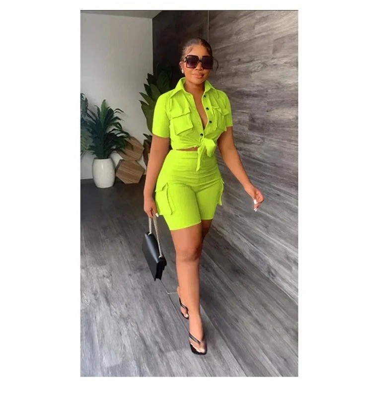 Women's Green Solid Short Sleeve Collared Button Front Romper  M L