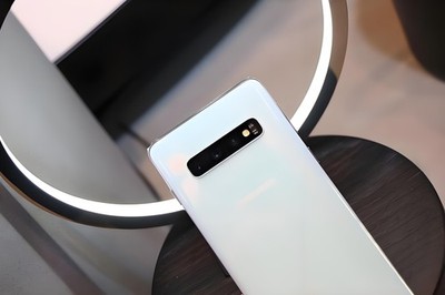 Original Unlocked Samsung Galaxy S10 SM-G973F/DS DUAL SIM 512GB Open Box Android