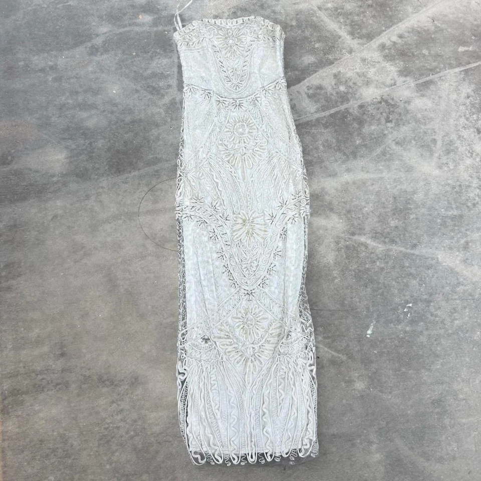 Vestido Sue Wong Cuentas Y Telas Más Lexirias Talla Pequeña Color Blanco Foto 4 de 4