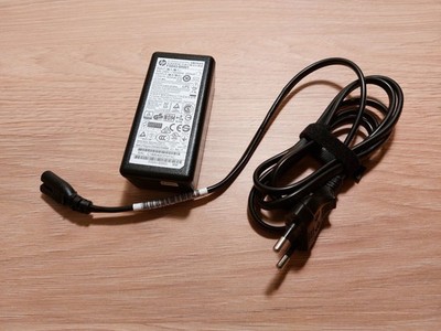 Original HP Netzteil F5S43-60001 AC Power Adapter Ladegerät + EU-Ladekabel